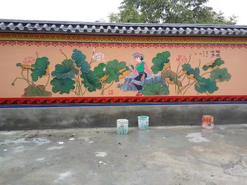 彝族文化彩绘展示