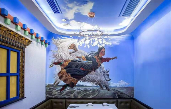 藏族文化彩绘展示